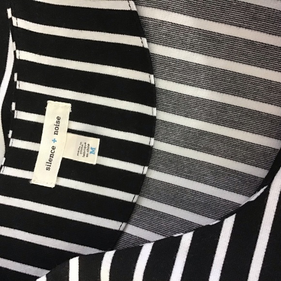 silence + noise Medium Dress - Picture 4 of 6